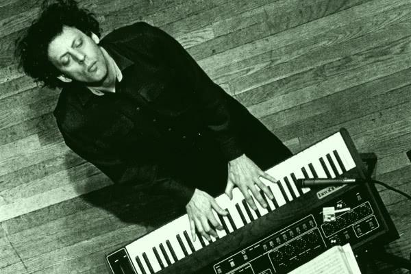 Radio Art - Philip Glass favicon